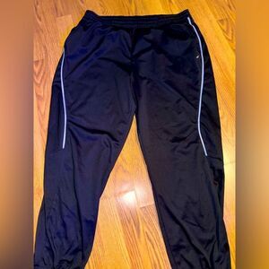 q Wick-dry joggers men size 2XL